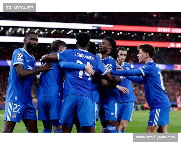 皇马1-0客胜本菲卡，维尼修斯世界波制胜，穆帅抗议染红